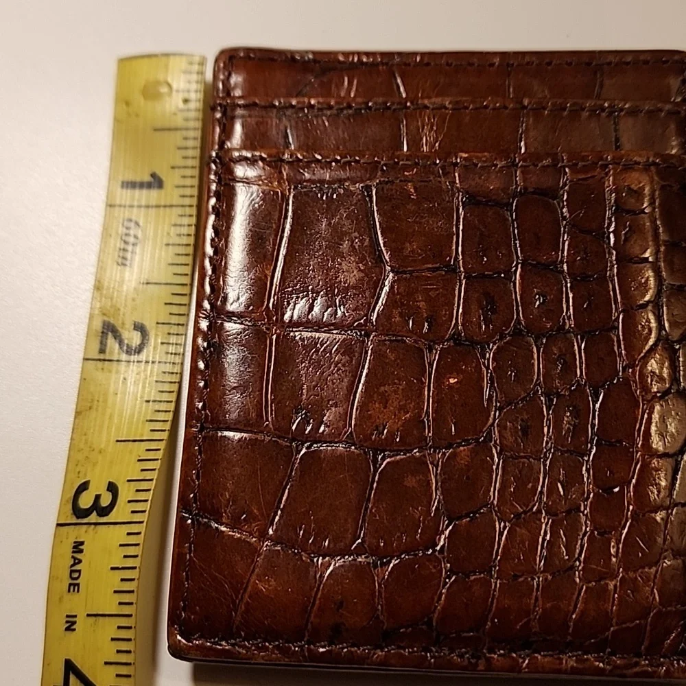 Men's 100% Gator Money Clip/Two Card Slot Wallet. New. Deal! Cognac